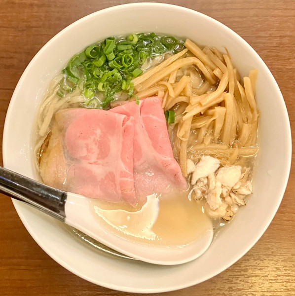 「真鯛の塩そば 塩らーめん 大盛り」@武蔵ノ麦穂の写真