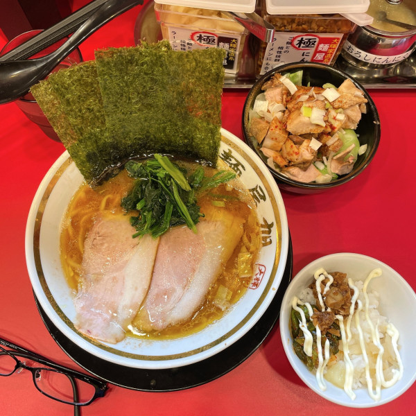「ラーメン（並）」@大輝家直系 麺屋 旭の写真