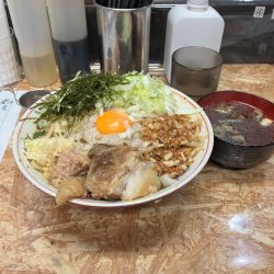 【限定 】麺が主役の油そば¥950（細麺）