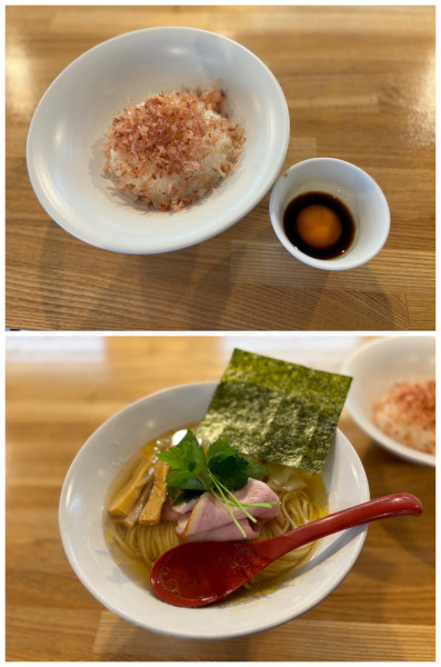 「(松)特上中華そば(白醤油)+土佐醤油漬け卵黄ごはん」@自家製麺 くろ松の写真