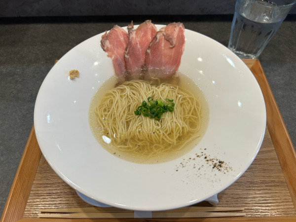 「クリアラーメン」@麺屋ちさとの写真