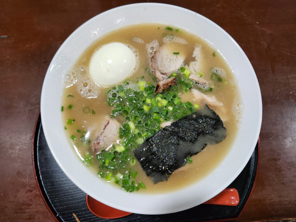 「チャーシューメン ゆで玉子 替玉」@ラーメン 旦過の写真