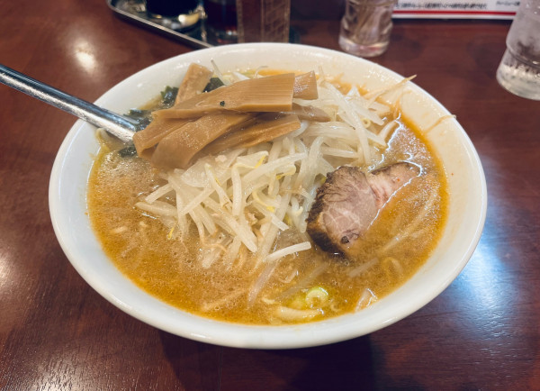 「味噌（麺と野菜少な目￥900）」@えぞ菊 御徒町店の写真