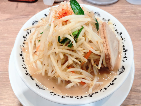 「豚骨野郎」@野郎ラーメン 高田馬場店の写真