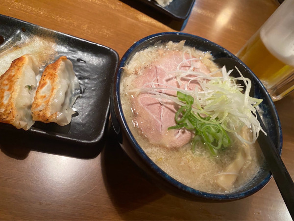 「晩酌セット(蔵出味噌ハーフ)1680円」@自家焙煎らーめん とみの屋の写真