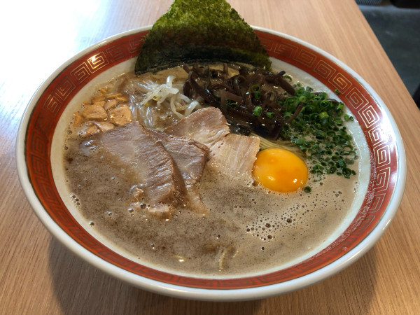 「肥後らぁめん黒」@オリオン食堂の写真