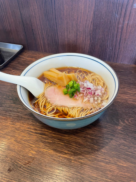 「醤油らぁ麺」@麺屋ぜくうの写真