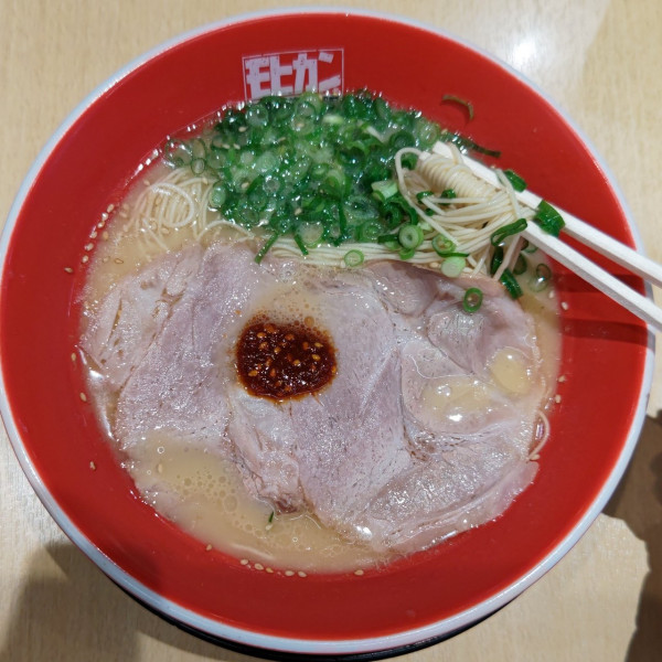 「モヒカンらーめん(850円)」@モヒカンらーめん 博多デイトス店の写真