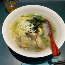 Chinese Table 由の画像