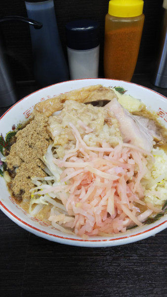 「ラーメン少なめ魚粉岩下の新生姜」@ラーメン二郎 川越店の写真