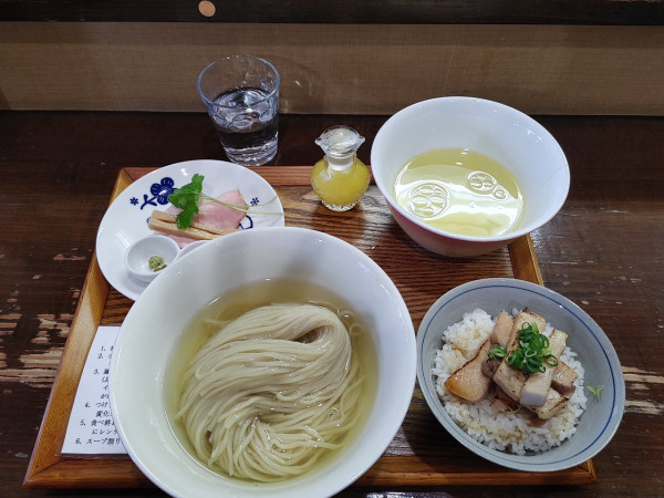 「昆布水つけ麺　炙りチャーシュー丼　1100+300円」@らぁめん サンドの写真