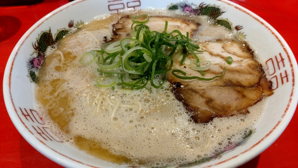 「ラーメン」@博多大砲ラーメン 新宮店の写真