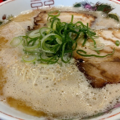 博多大砲ラーメン 新宮店の画像