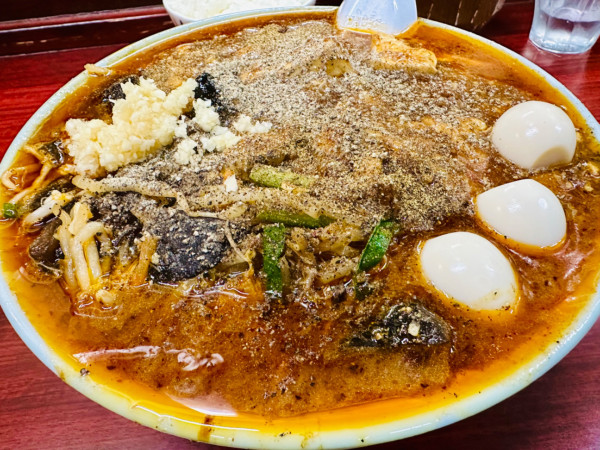 「【限定】スタミナ旨辛麺【1100円】」@鶏こく中華 すず喜の写真