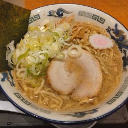 新醤油ラーメン