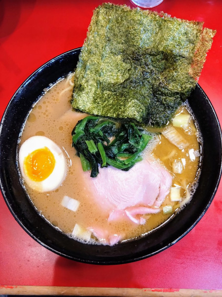 「特製らーめん」@らーめん 谷瀬家 新橋店の写真