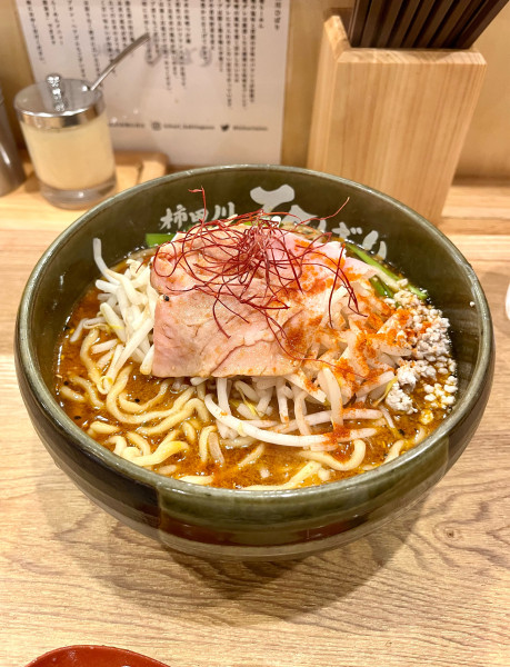 「【激】辛味噌ラーメン大盛」@味噌らーめん 柿田川ひばり 恵比寿本店の写真