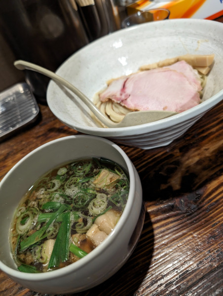 「正油つけ麺」@啜磨専科の写真
