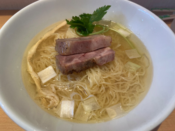 「焼あごだし佐渡塩めん、大盛」@中華飯店 Kinsanの写真