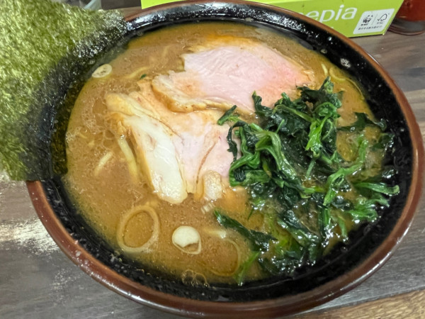 「ラーメン」@神田ラーメン わいず 神田本店の写真