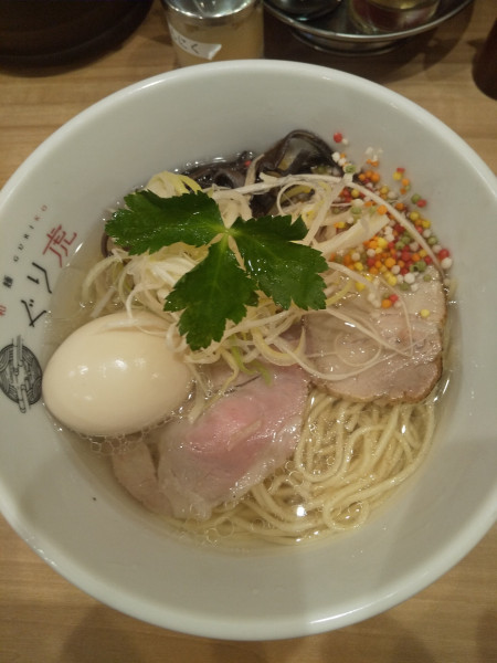 「鯛塩らーめん（味玉付き）」@和麺ぐり虎 名古屋店の写真