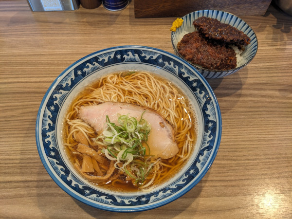 「中華そば710円＋茶碗味噌カツ220円」@斗香庵  OJIMAの写真