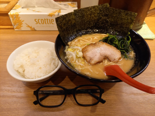 「ラーメン醤油並」@武松家 大森店の写真