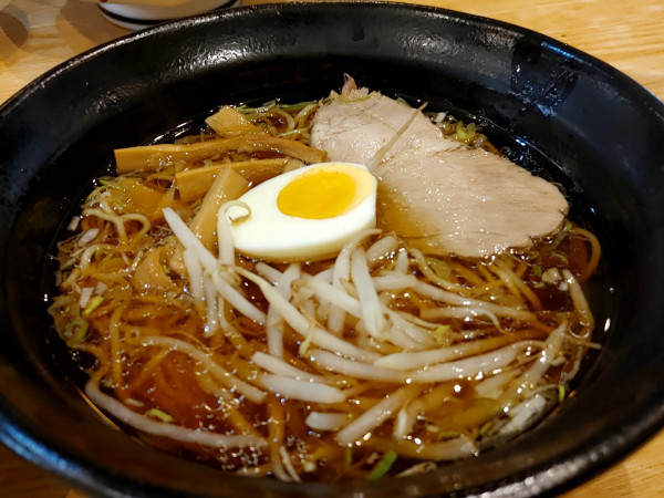 「らーめん半チャーハンセット（950円）」@ラーメン大寿の写真