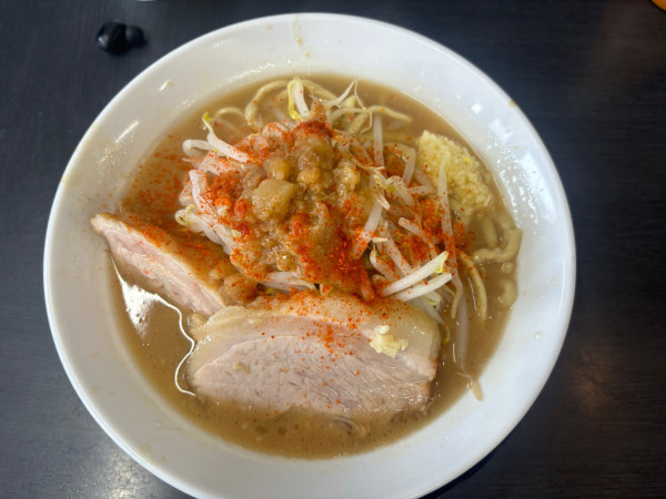 「豚ラーメン　300g」@ラーメン鬼山 小松島店の写真
