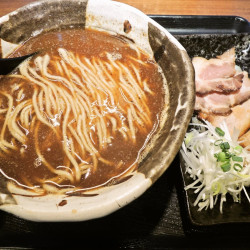 らーめん（950円）