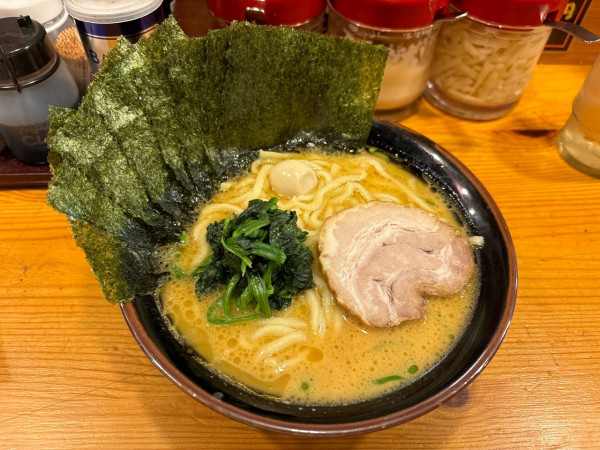 「ラーメン＋のり」@横濱家系ラーメン 明豊家 住吉店の写真