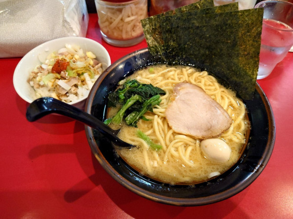 「ラーメン うま飯」@らっち家 下川井店の写真