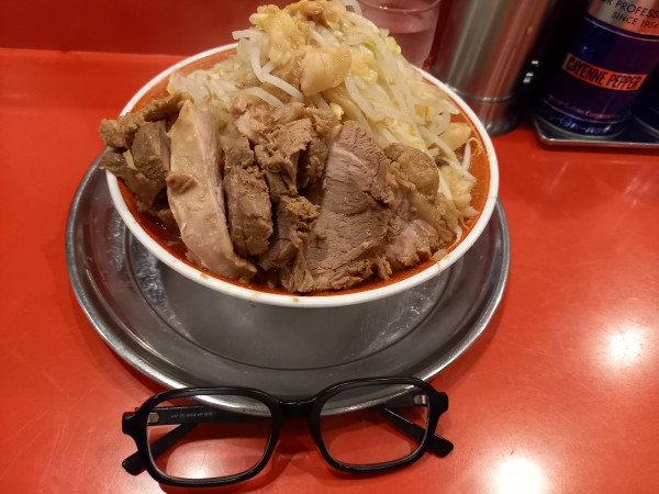 「小ラーメン豚入り(野菜・アブラ増し・やわらかめ)」@ラーメンタロー 大森の陣の写真