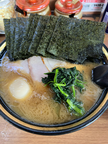 「特製ラーメン中」@ラーメン林家 木更津店の写真
