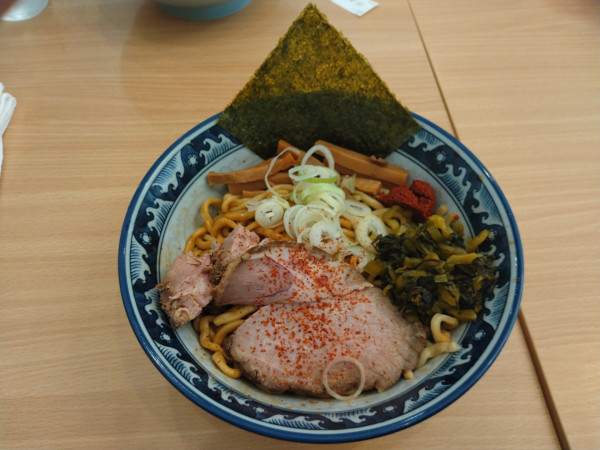 「辛油そば(並250g)¥980-」@兎に角 柏店の写真