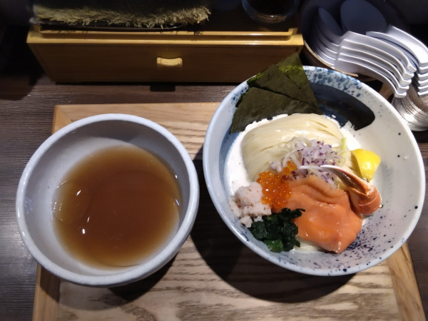 「『蟹クリーミー塩つけ蕎麦』￥1,600」@鴨出汁中華蕎麦 麺屋yoshikiの写真