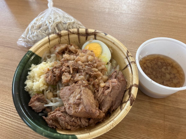 「油そば200g（Uber eats）」@ラーメン富士丸 平塚店の写真