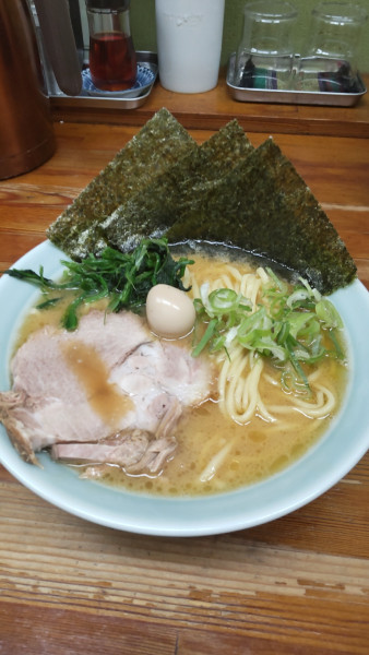 「ラーメン 並(太麺) 700円」@入船食堂の写真