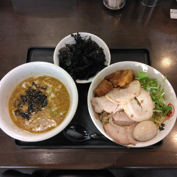 「肉つけ麺　1,330円」@手打ち麺処 暁天の写真