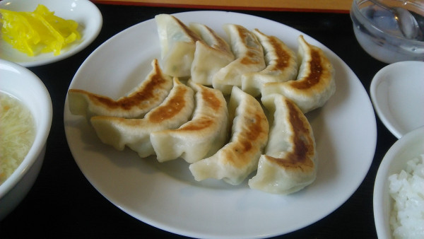 「焼き餃子定食 880円」@餃子酒場 東橋 市川店の写真