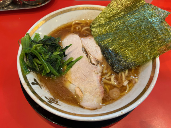 「ラーメン並　850円」@家系ラーメン 裏大輝家 青物横丁店の写真