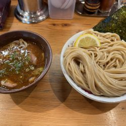 炙り鴨つけ麺大盛　¥1150