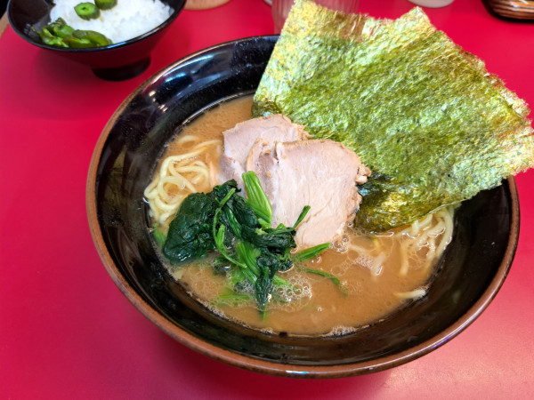 「らーめん」@横浜ラーメン 山本家の写真