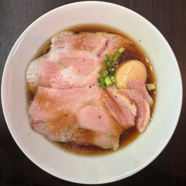 「特製醤油らぁ麺」@らぁ麺 しら山の写真