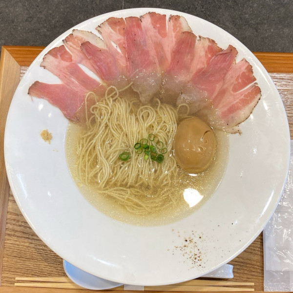 「特製クリアラーメン ¥1,350」@麺屋ちさとの写真