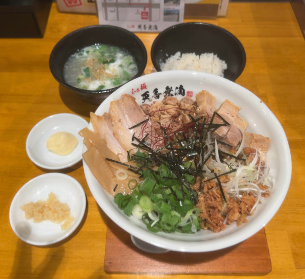 「無滴混ぜそば」@らぁ麺 天香無滴の写真