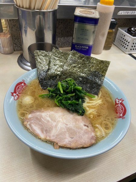 「ラーメン」@横浜ラーメン 町田家 町田本店の写真