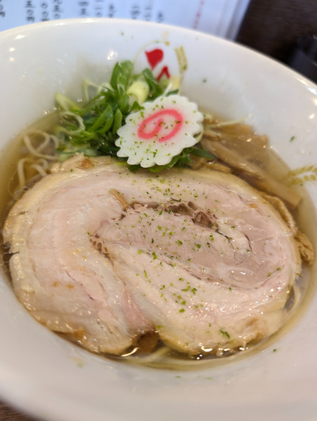 「白醤油らーめん」@麺や ひなた 塚口店の写真