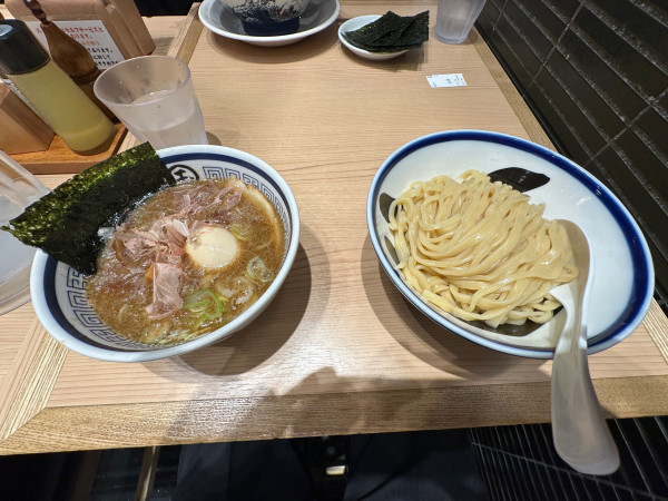 「濃厚つけ麺　卵　930円」@らーめん玉 田町店の写真