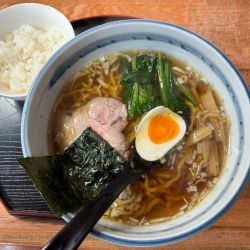 中華そば　750円